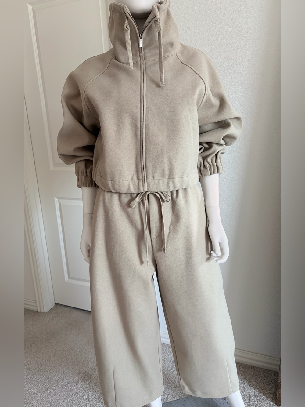 Zara Oversized 2-Piece Matching Set Bomber and Barrel Pants Gray Green X-Small